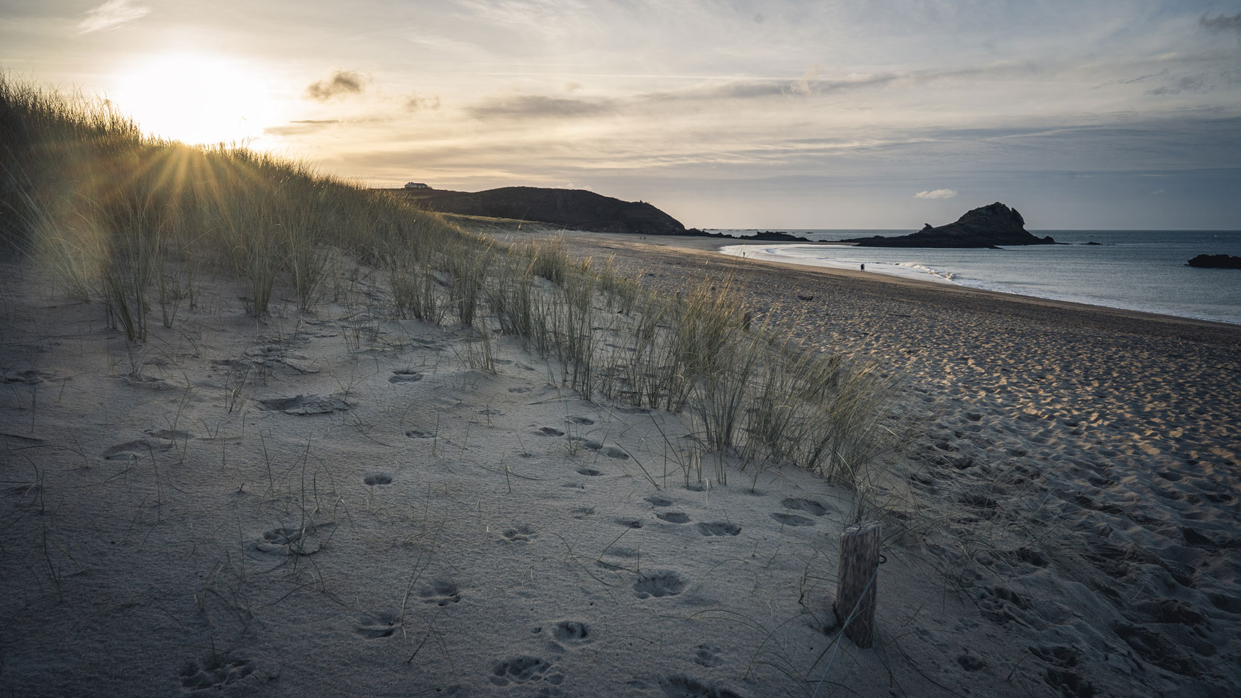 Séance photo couple à la plage de la Guimorais près de Saint-Malo